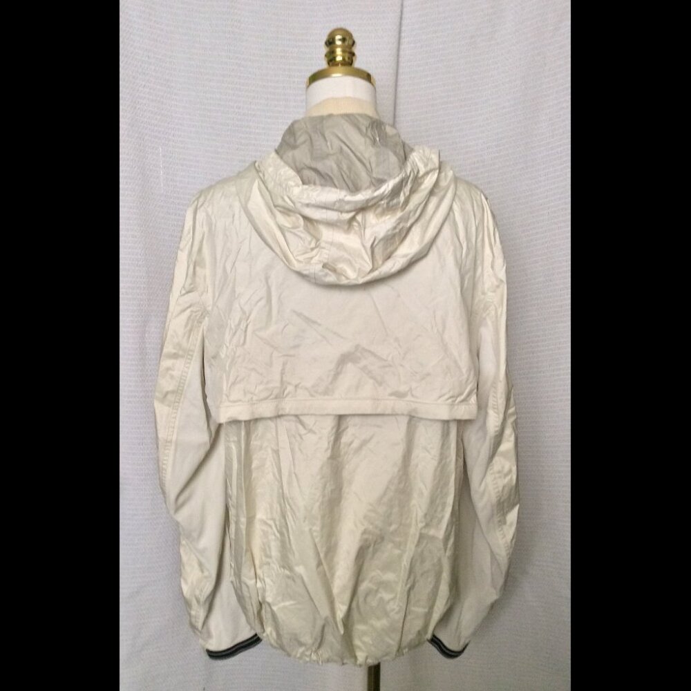 3-in-1 Prada Hooded Jacket | Cropped | Vest | Made in Italy - Picture 16 of 16